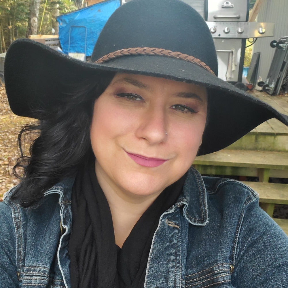 Meet your Posher, Amanda